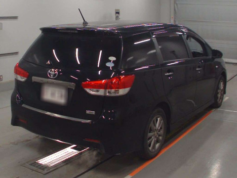 2011 Toyota Wish ZGE20W[1]