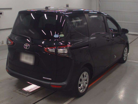 2018 Toyota Sienta NSP170G[1]