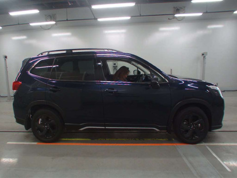 2021 Subaru Forester SK5[2]