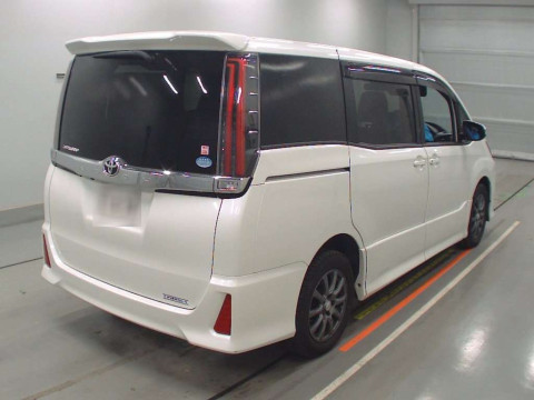 2018 Toyota Noah ZRR85W[1]