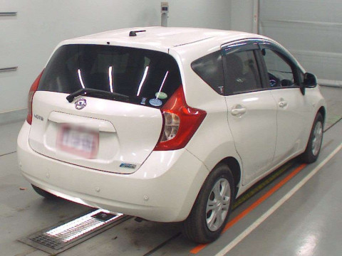 2014 Nissan Note E12[1]