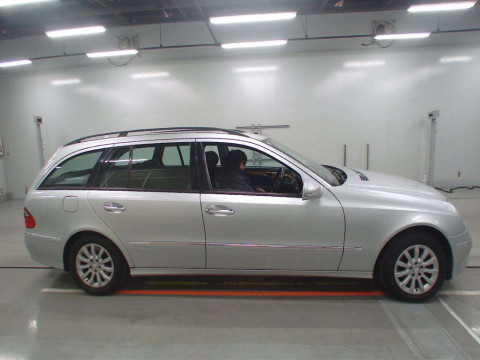 2007 Mercedes Benz E-Class  Station Wagon 211254C[2]