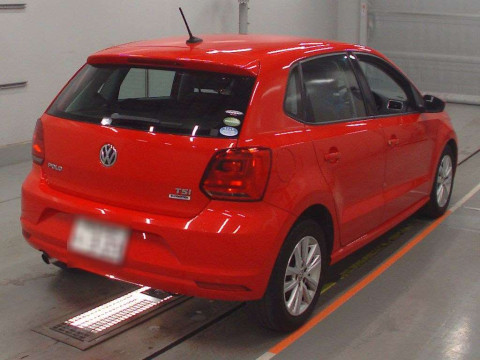 2017 Volkswagen Polo 6RCJZ[1]