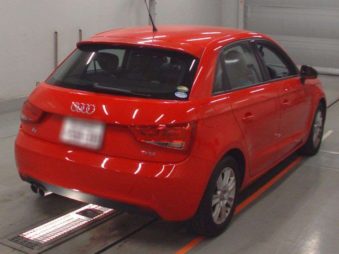 2013 Audi A1 Sportback 8XCAX[1]