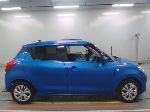 2017 Suzuki Swift ZC83S[2]