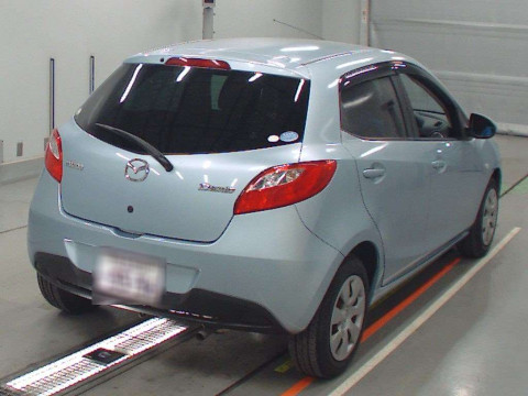 2011 Mazda Demio DE3FS[1]