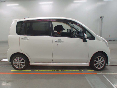 2012 Daihatsu Move Custom LA100S[2]