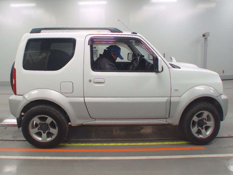 2013 Suzuki Jimny Sierra JB43W[2]