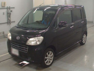 2011 Daihatsu Tanto exe