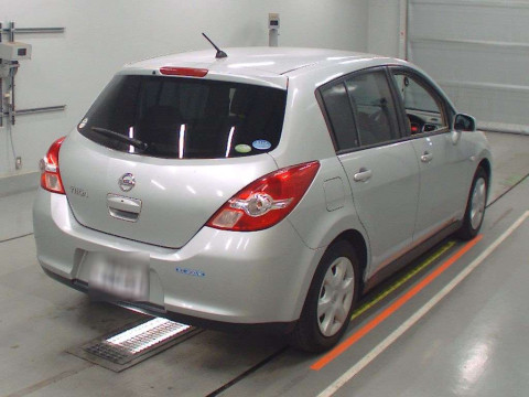 2009 Nissan Tiida C11[1]