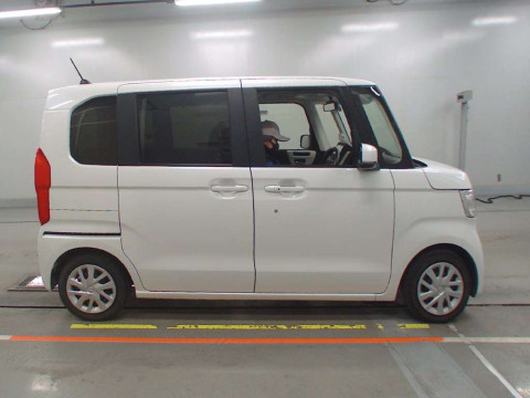 2022 Honda N-BOX JF3[2]