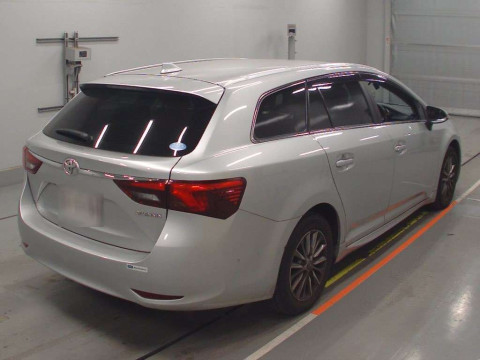 2017 Toyota Avensis Wagon ZRT272W[1]