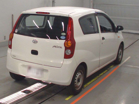 2015 Daihatsu Mira L275V[1]