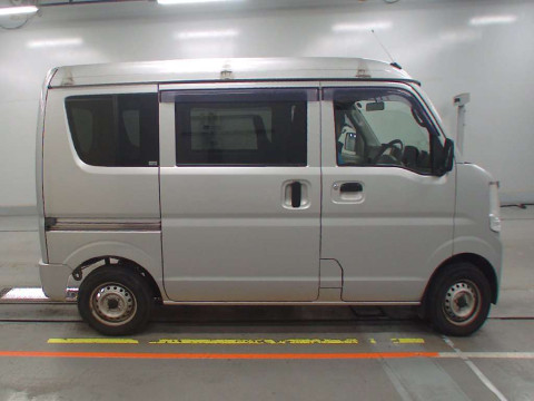 2015 Suzuki Every DA17V[2]