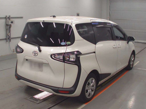 2019 Toyota Sienta NSP170G[1]