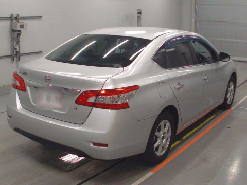 2014 Nissan SYLPHY TB17[1]