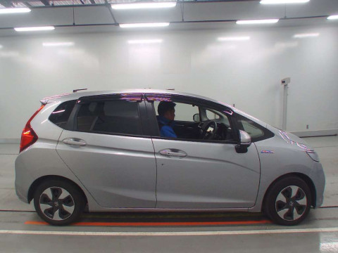 2019 Honda Fit Hybrid GP5[2]