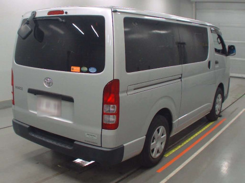 2016 Toyota Hiace Van TRH200V[1]