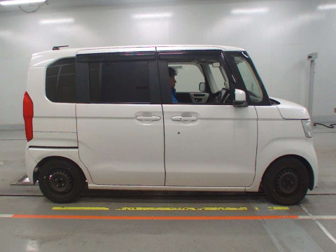 2019 Honda N-BOX JF3[2]