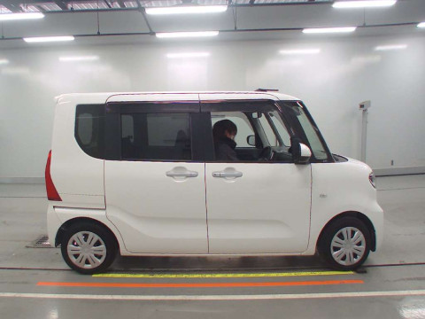 2019 Daihatsu Tanto LA650S[2]