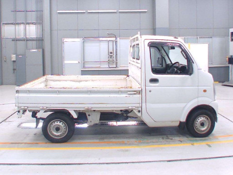 2011 Mazda Scrum Truck DG63T[2]