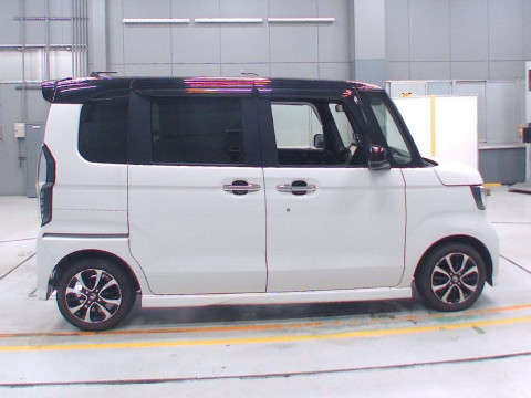 2020 Honda N-BOX CUSTOM JF3[2]