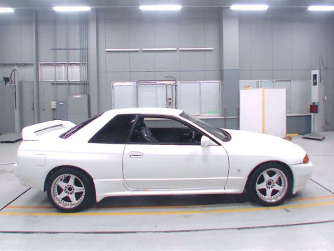 1994 Nissan Skyline BNR32[2]