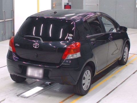 2008 Toyota Vitz SCP90[1]