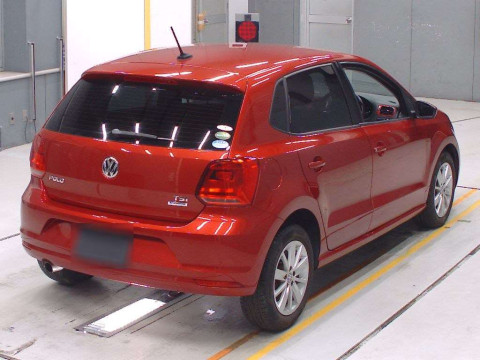 2016 Volkswagen Polo 6RCJZ[1]