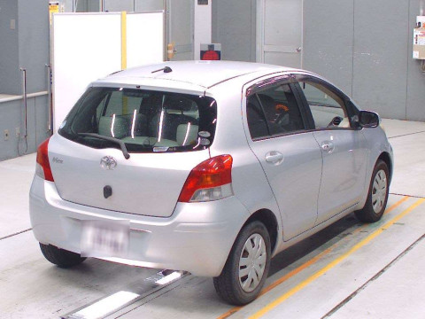 2009 Toyota Vitz KSP90[1]