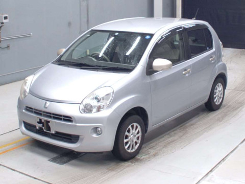 2011 Toyota Passo KGC30[0]