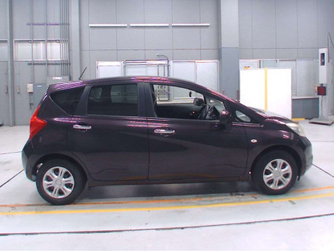 2014 Nissan Note E12[2]