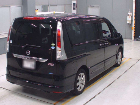 2011 Nissan Serena FC26[1]