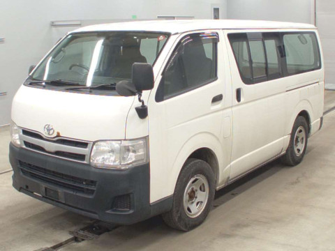 2010 Toyota Hiace Van KDH206V[0]