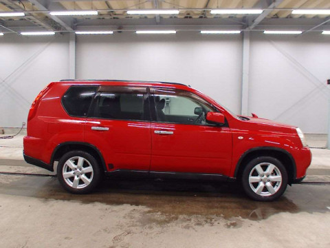 2009 Nissan X-Trail DNT31[2]