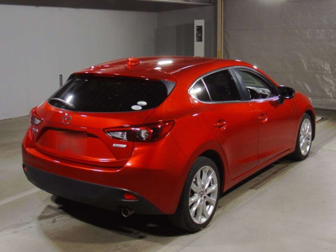 2016 Mazda Axela Sport BM5FS[1]