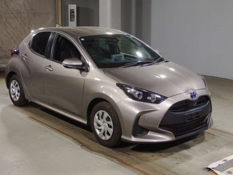 2021 Toyota YARIS MXPH10[2]