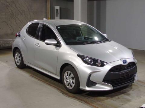 2021 Toyota YARIS MXPH10[2]