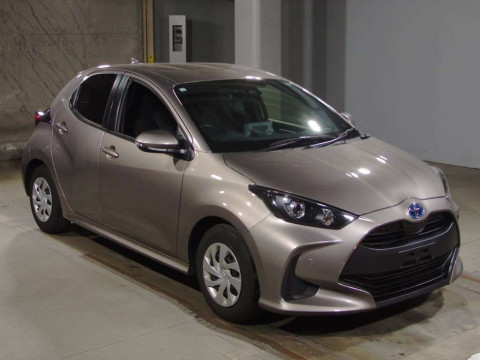 2021 Toyota YARIS MXPH10[2]