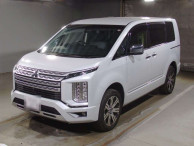 2024 Mitsubishi Delica D5