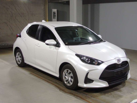 2022 Toyota YARIS KSP210[2]