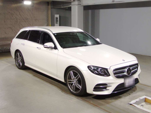 2016 Mercedes Benz E-Class  Station Wagon 213245C[2]