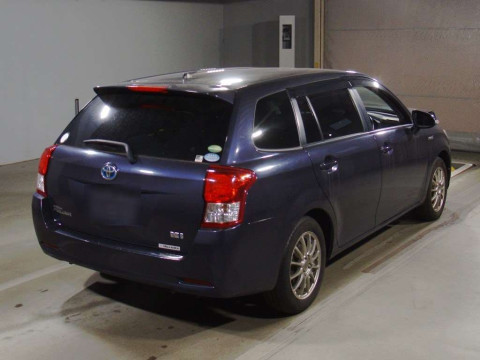 2013 Toyota Corolla Fielder NKE165G[1]