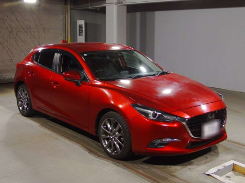 2018 Mazda Axela Sport BMLFS[2]