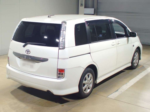 2013 Toyota Isis ZGM10W[1]