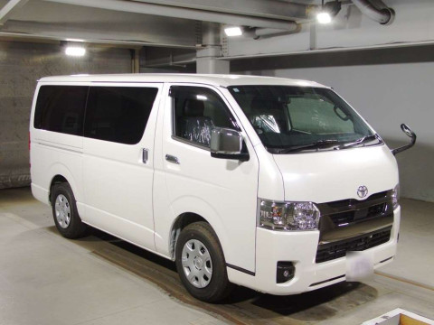 2024 Toyota Hiace Van GDH201V[2]