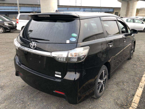 2016 Toyota Wish ZGE20W[1]