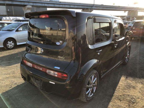 2012 Nissan Cube Z12[1]