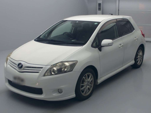 2012 Toyota Auris ZRE152H[0]