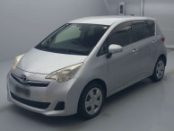 2012 Toyota Ractis